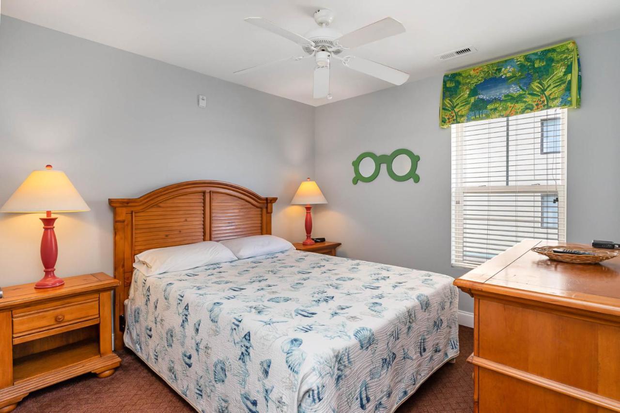 Spacious Penthouse Ocean Front 7 Bedroom Condo - Ambassador Villas Unit 401 Myrtle Beach Eksteriør billede