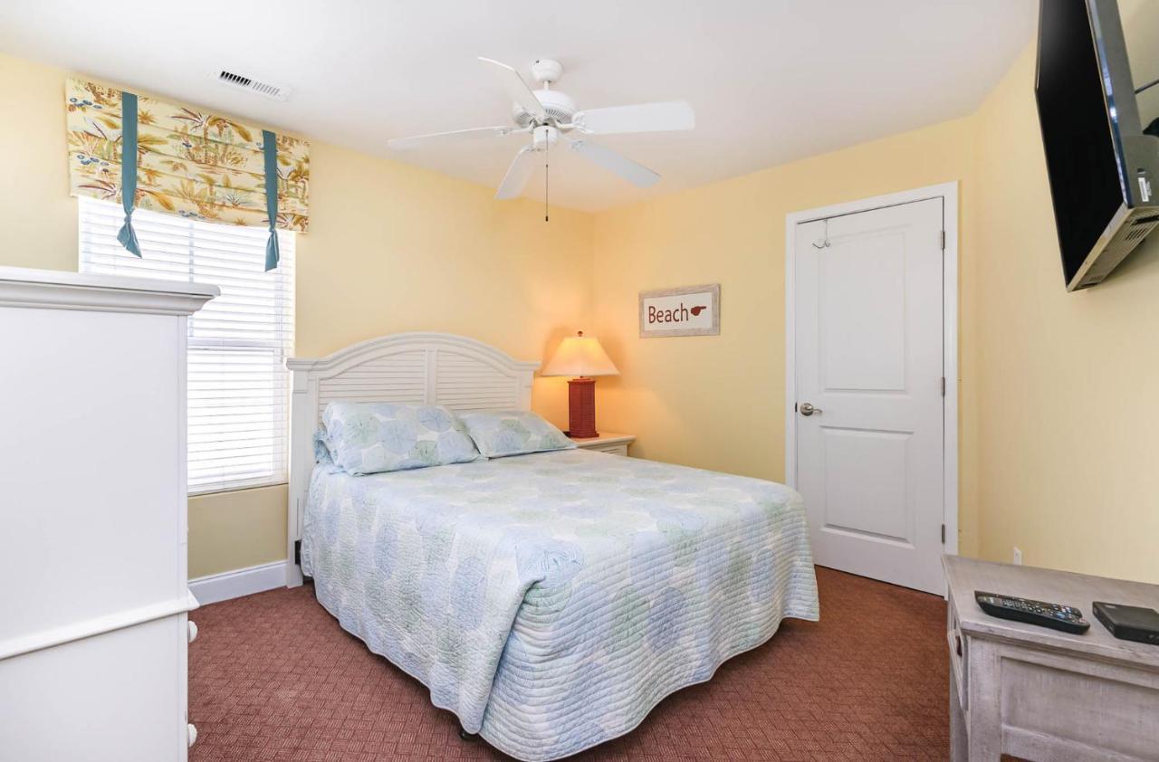 Spacious Penthouse Ocean Front 7 Bedroom Condo - Ambassador Villas Unit 401 Myrtle Beach Eksteriør billede